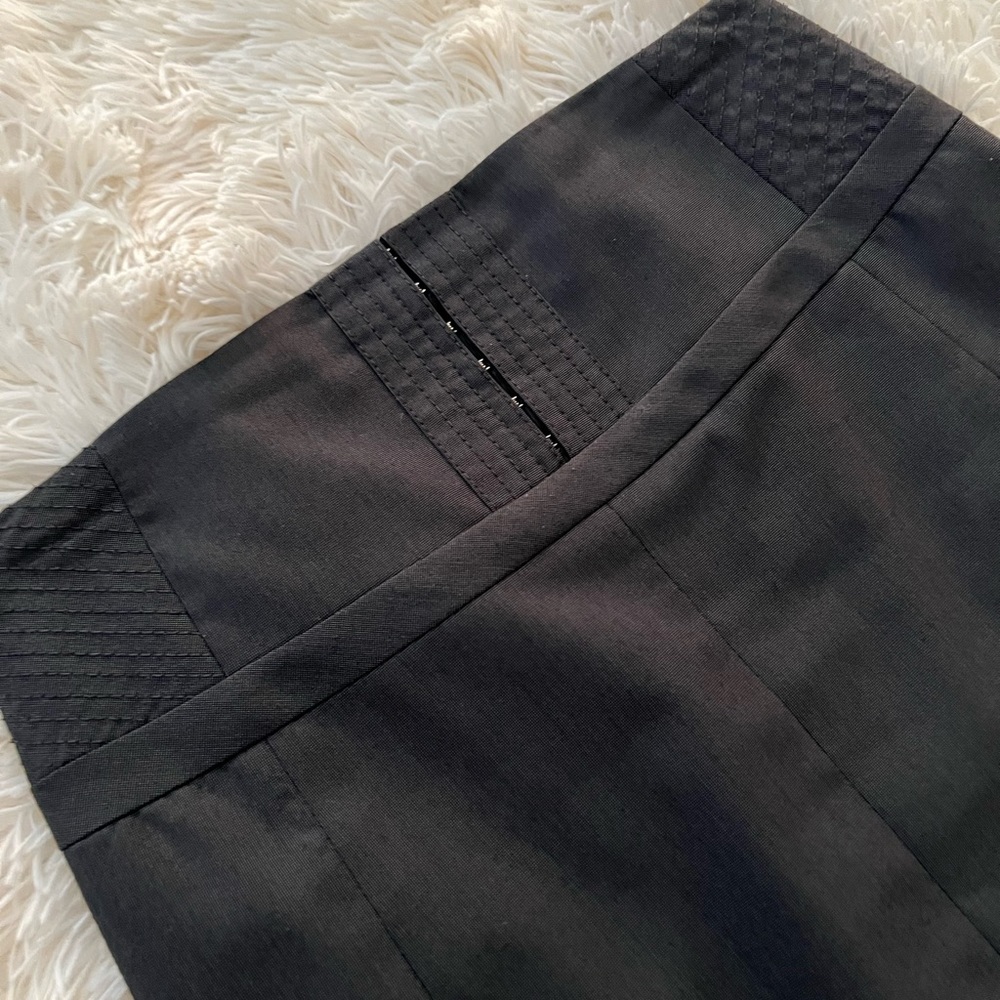 GUC Express Pencil Skirt